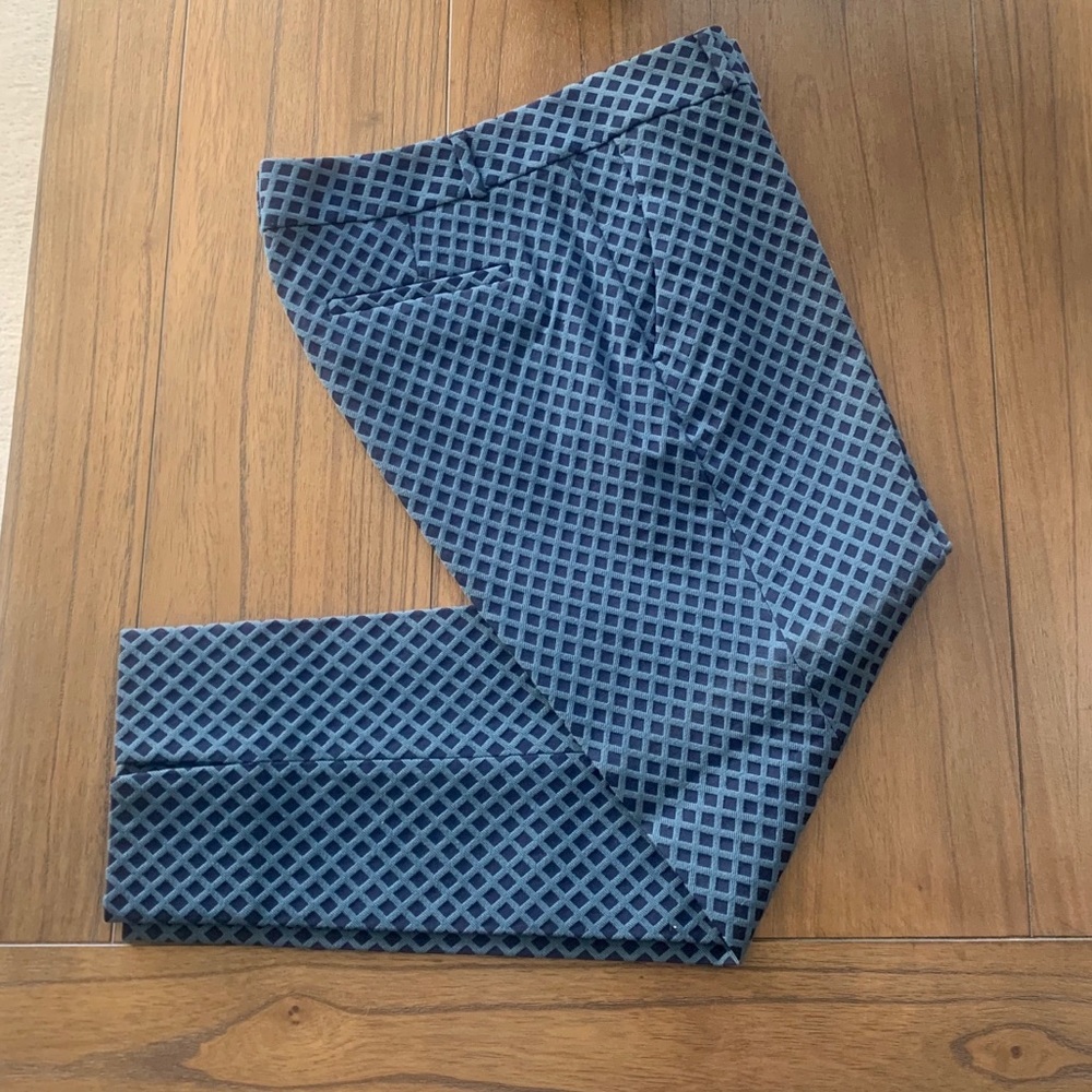 Banana Republic blue tapered leg trousers